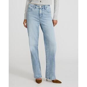 Express Women's Light Wash Mid Rise Boyfriend Jeans - Size 2